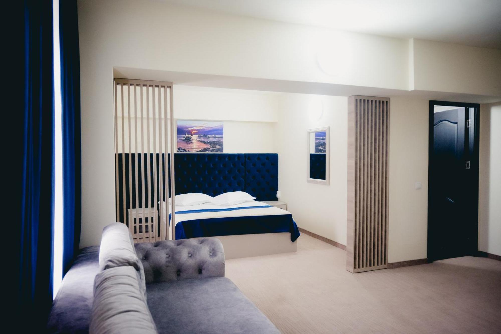 Hotel Valahia Targoviste Buitenkant foto